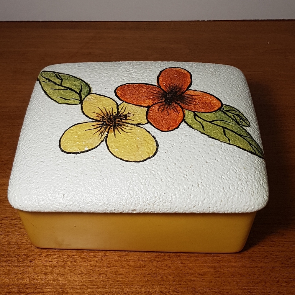 Holland Mold Yellow Dish with Flowered Print Lid